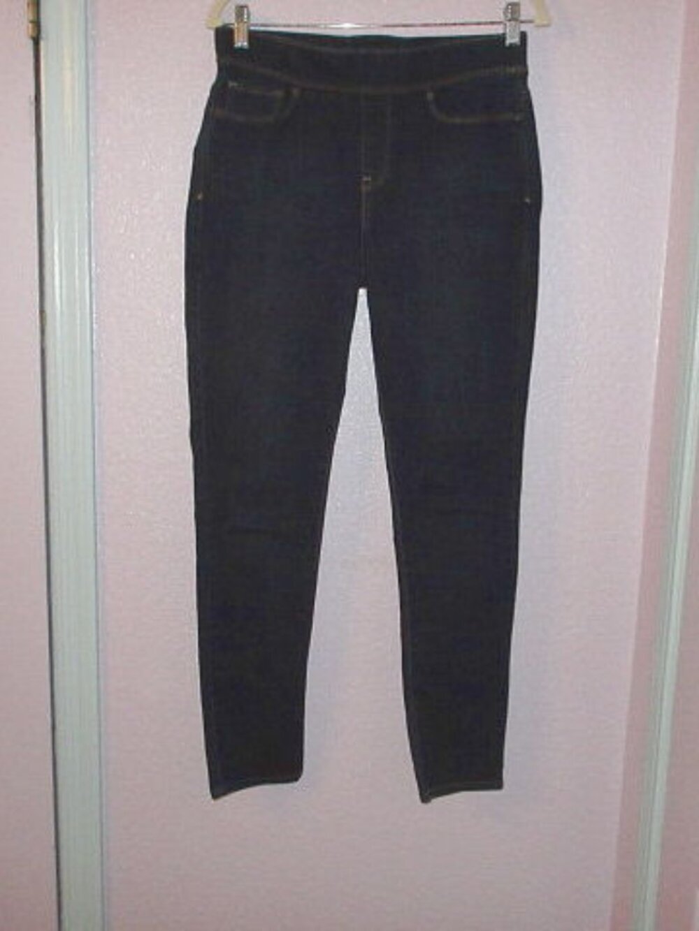 Levi's Womens Pull On Skinny Jeans Size 8 31 Stretch Denim Comfort Pockets EUC